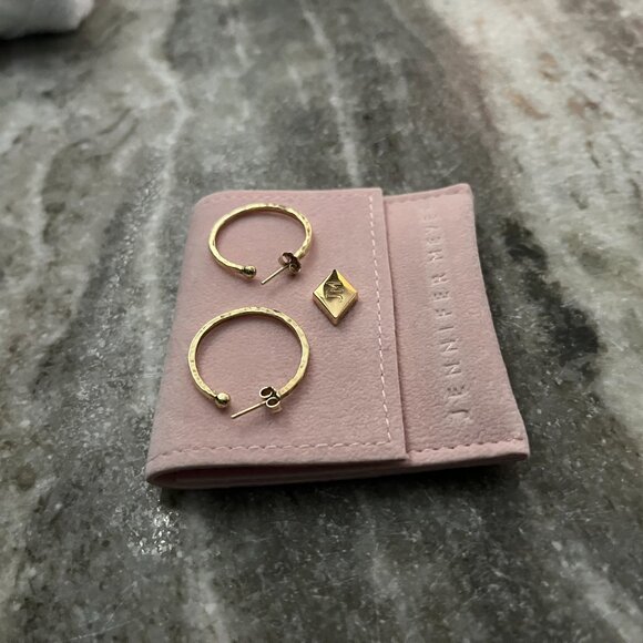 Jennifer Meyer Small Hammered Hoops - Picture 5 of 6
